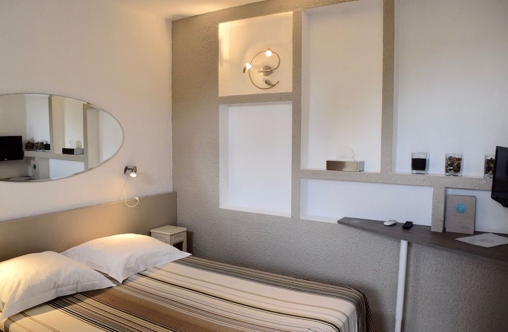 Standard Double Room Single Use