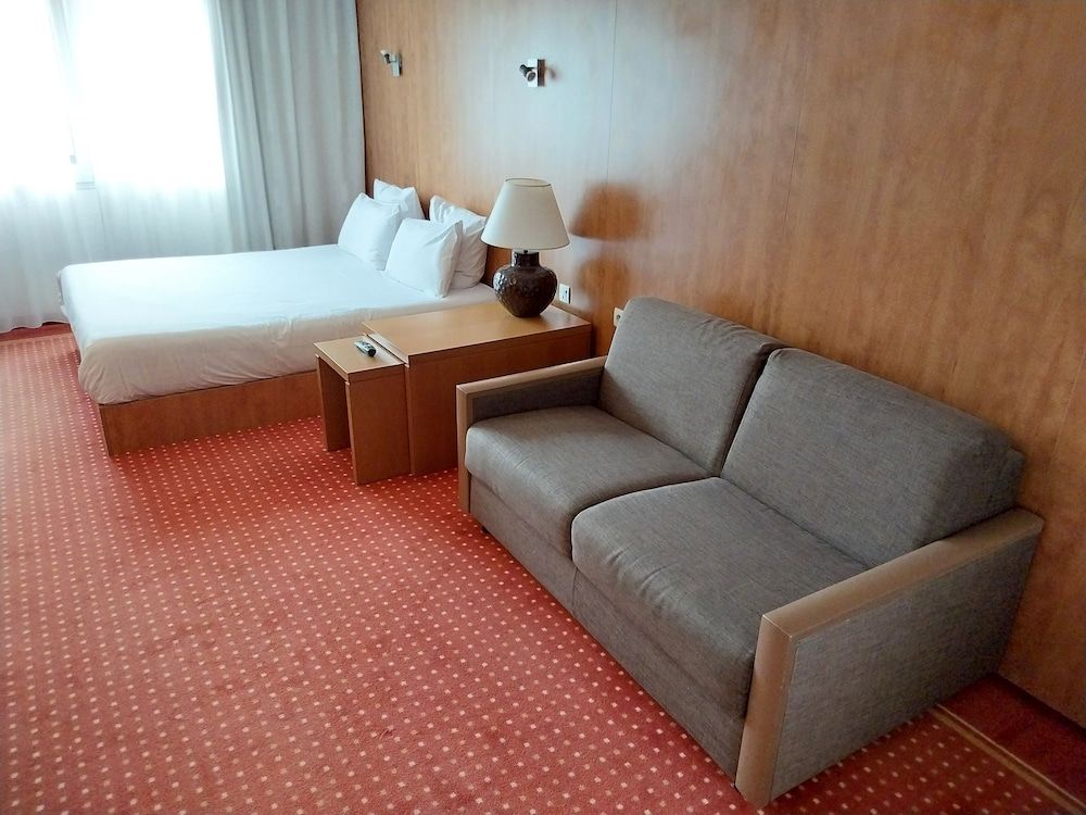 CERISE Bordeaux Mérignac Aéroport Family Suite 3