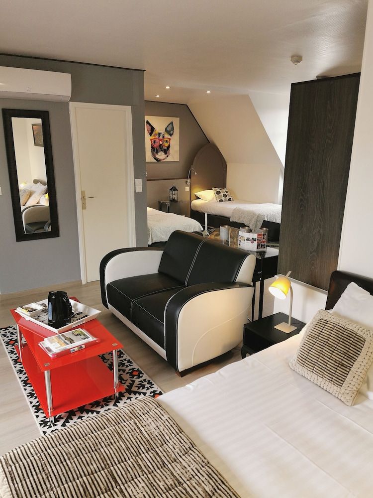 Les Terrasses de Saumur Hotel & Spa Quadruple Room