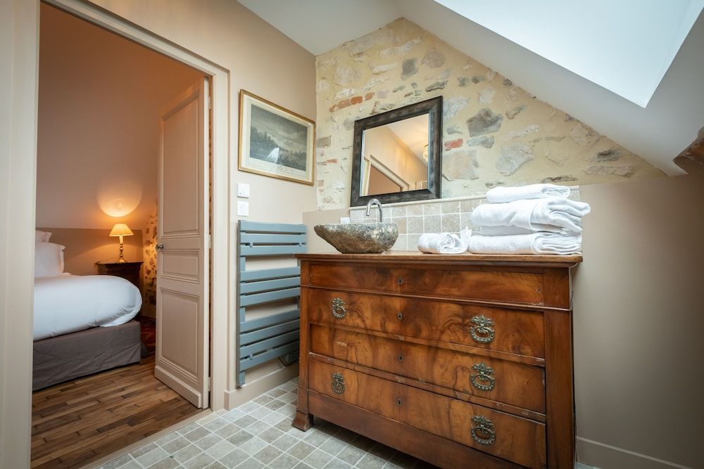 Sublimes hébergements en coeur de forêt Classic Suite 6