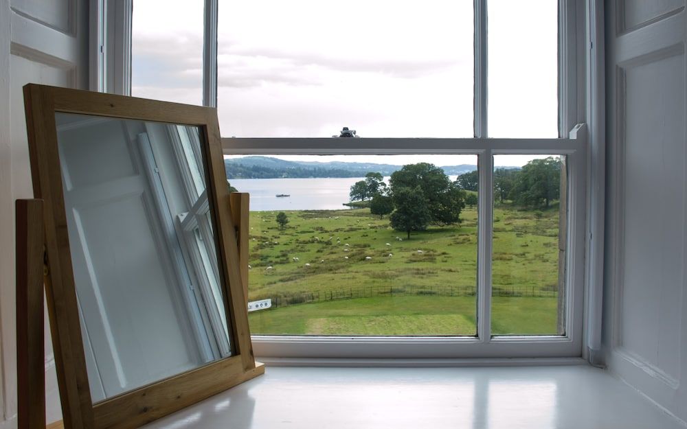 Brathay Hall - Brathay Trust Double or Twin Room, Lake View 10