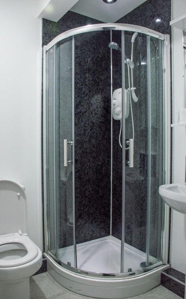 Brathay Hall - Brathay Trust Double or Twin Room, Lake View 12