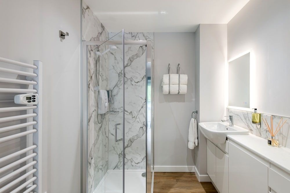 High Range Holiday Apartments Apartment, Private Bathroom (Insh) 6