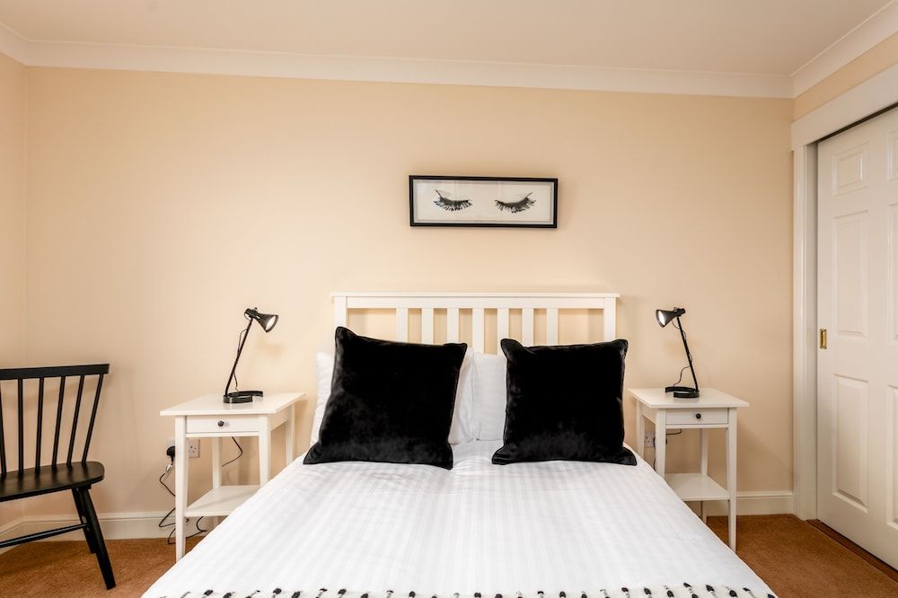 Classic Apartment, 2 Bedrooms, Non Smoking