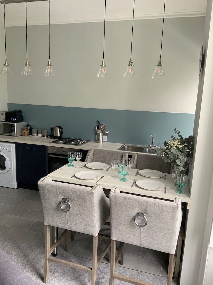 undefined River View 8