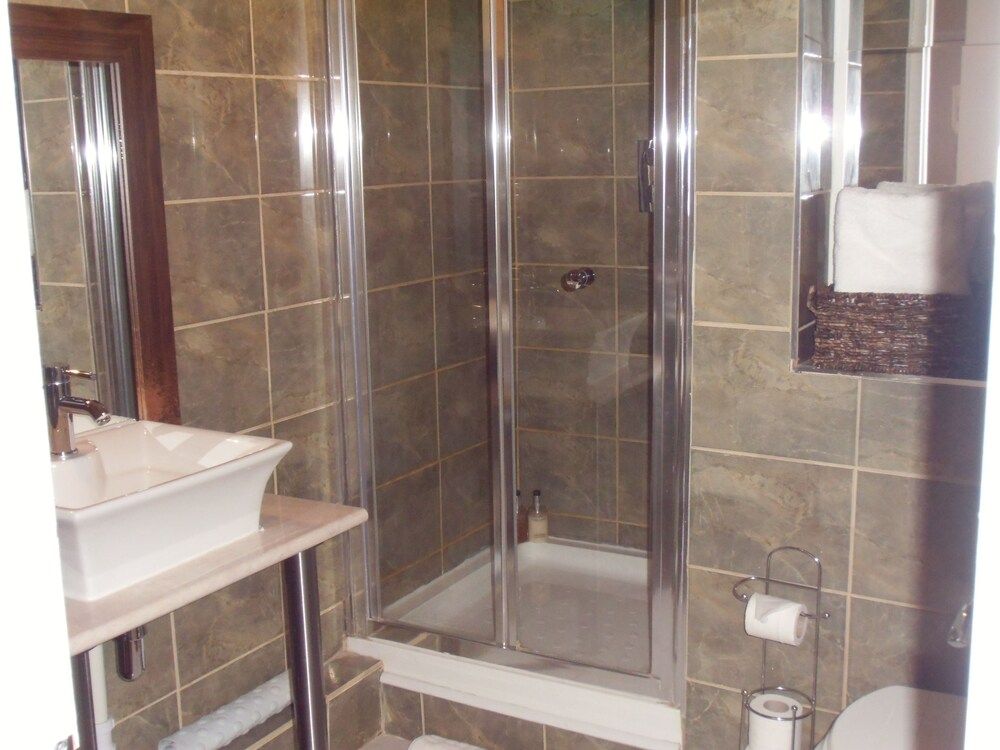 River View Apartment 10