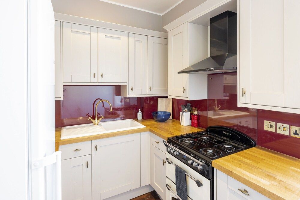 undefined Duke Street City Center Apartment 8