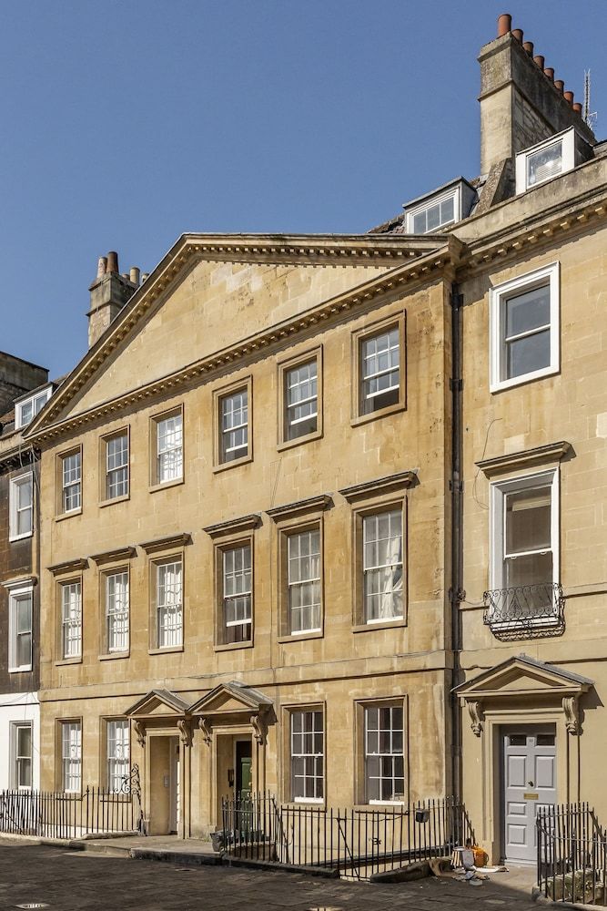 undefined Duke Street City Center Apartment 2