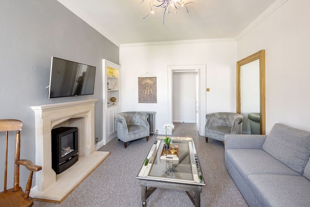 undefined Duke Street City Center Apartment 9