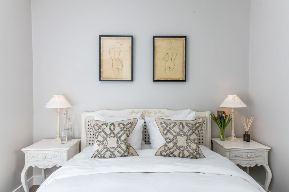 undefined The Halcyon Apartments Henry Street 3