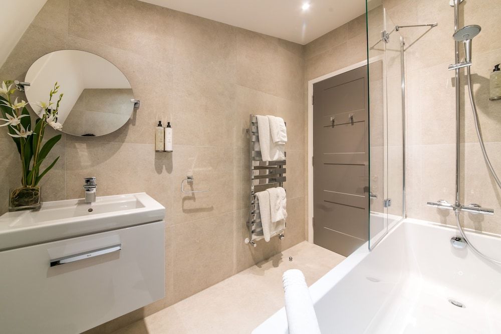 undefined The Halcyon Apartments Henry Street 8