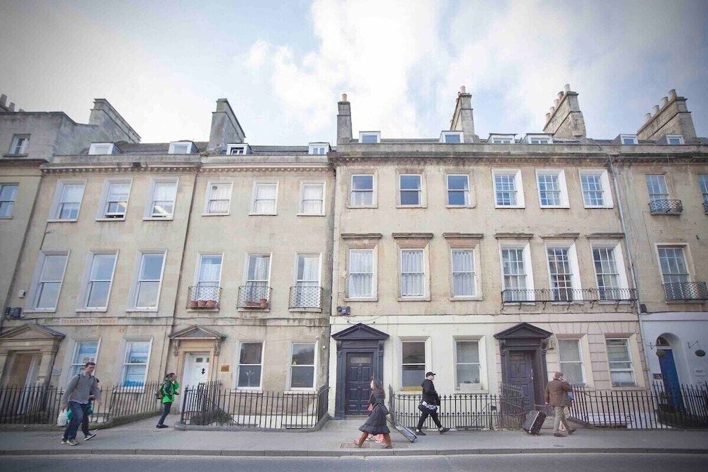 undefined The Georgian Loft Apartment Central Bath 2