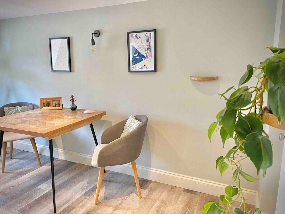 undefined The Georgian Loft Apartment Central Bath 8