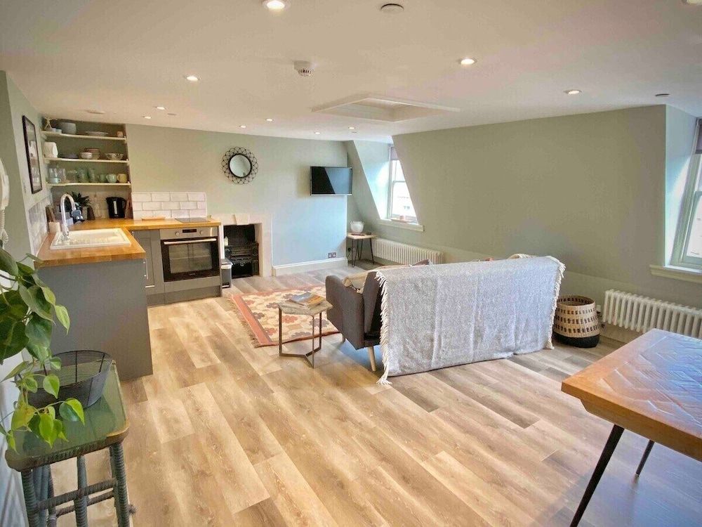 undefined The Georgian Loft Apartment Central Bath 5