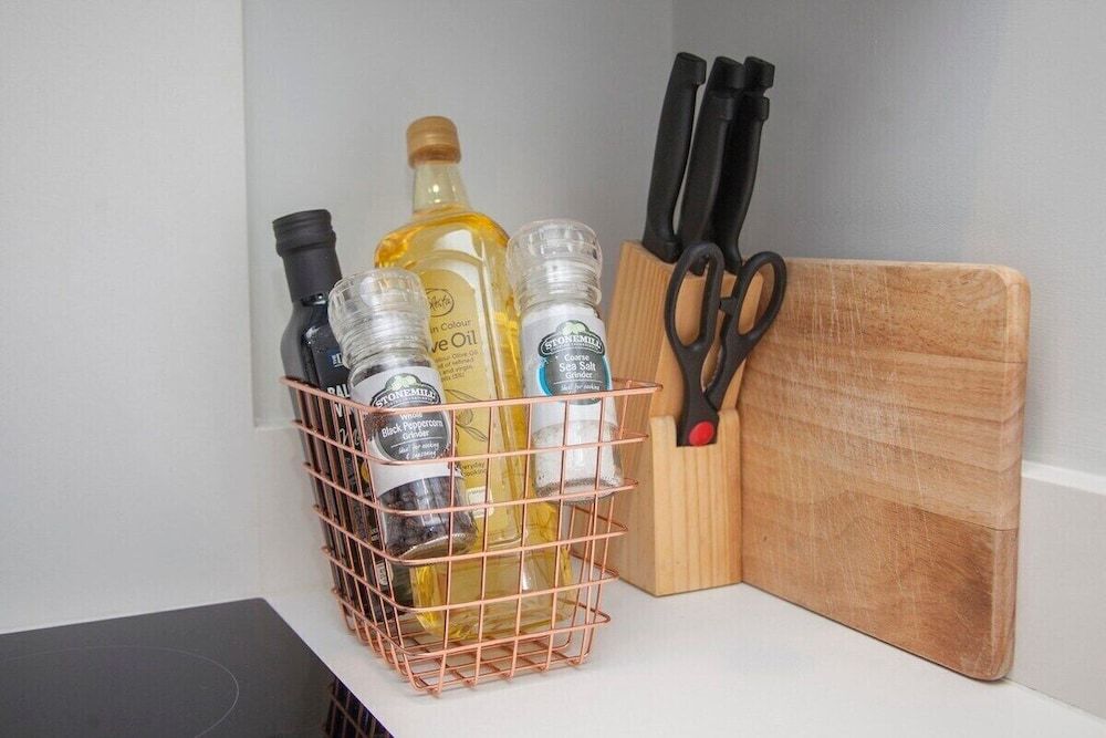 undefined Stylish City Centre Apartment - Bath 3