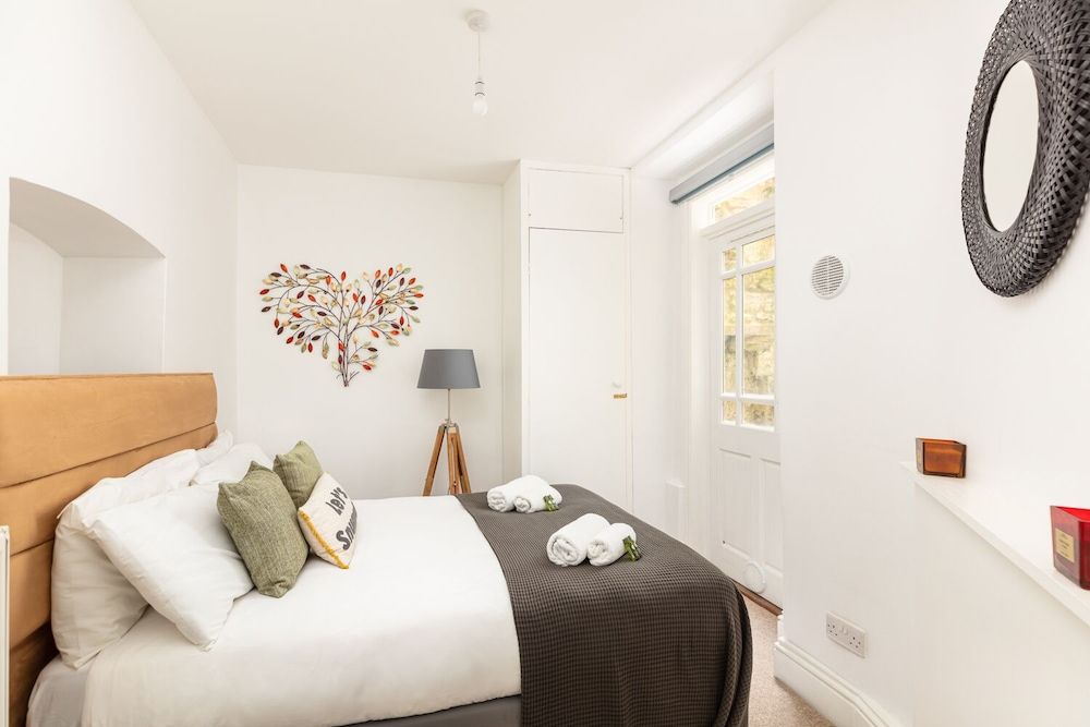 undefined Portland Place in Bath 7