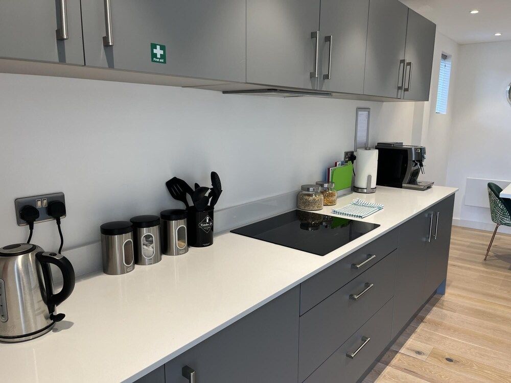 CH Apt 2 2bed in Bath Apartment 30