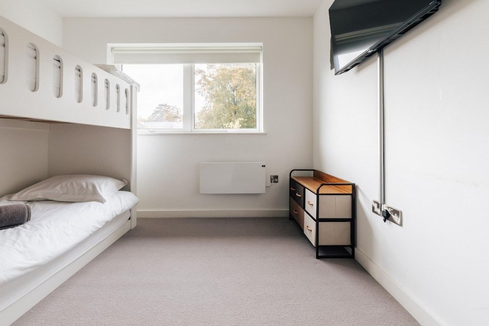 CH Apt 11 2bed in Bath Apartment 15