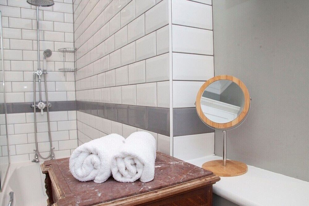 The Georgian Townhouse Pierrepont Place Traditional House, Private Bathroom, City View (PP) 32