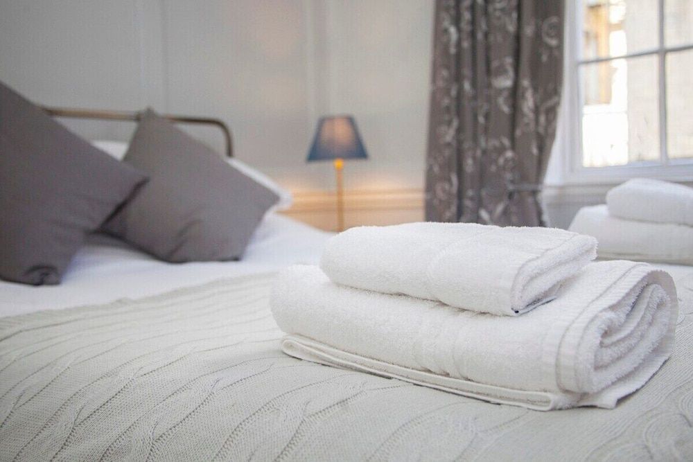 The Georgian Townhouse Pierrepont Place Traditional House, Private Bathroom, City View (PP) 7