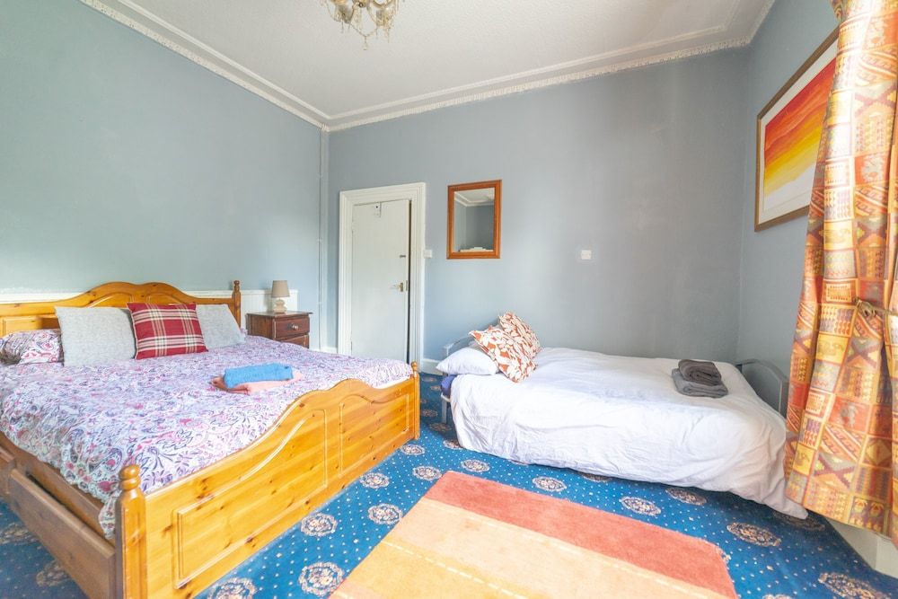 Stag and Hen Friendly House House 22