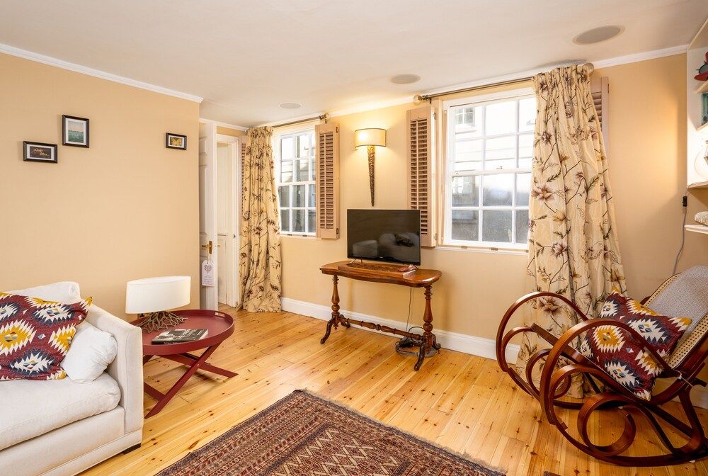 Murphys place House, 3 Bedrooms 16