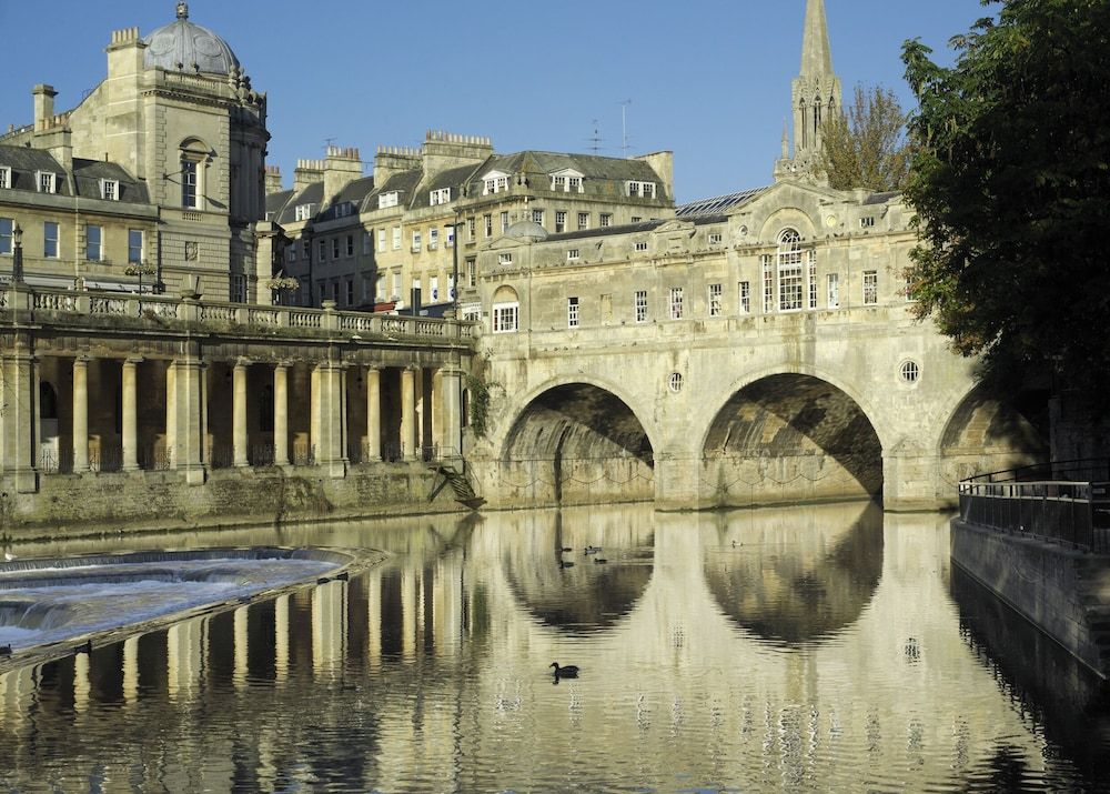 Abbey Mews Deluxe House, Private Bathroom, City View 13