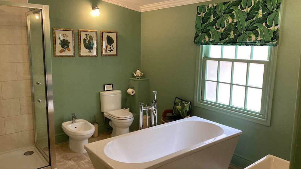 Abbey Mews Deluxe House, Private Bathroom, City View 20