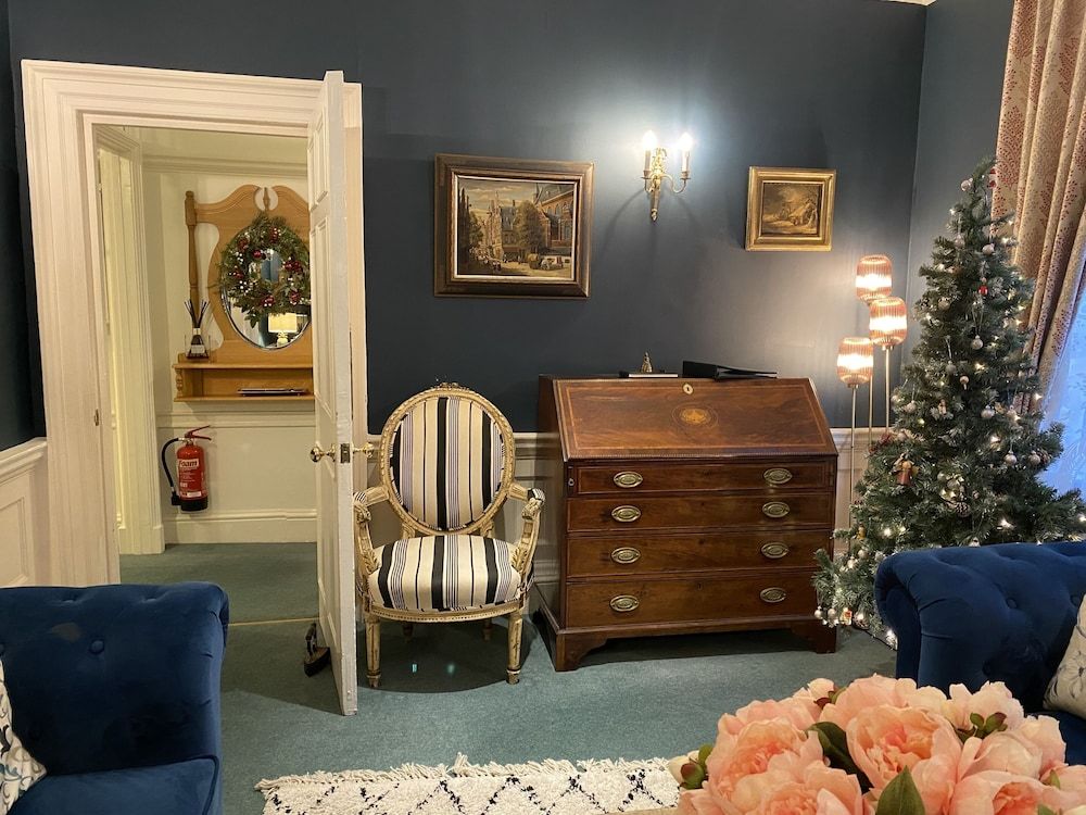 Abbey Mews Deluxe House, Private Bathroom, City View 31