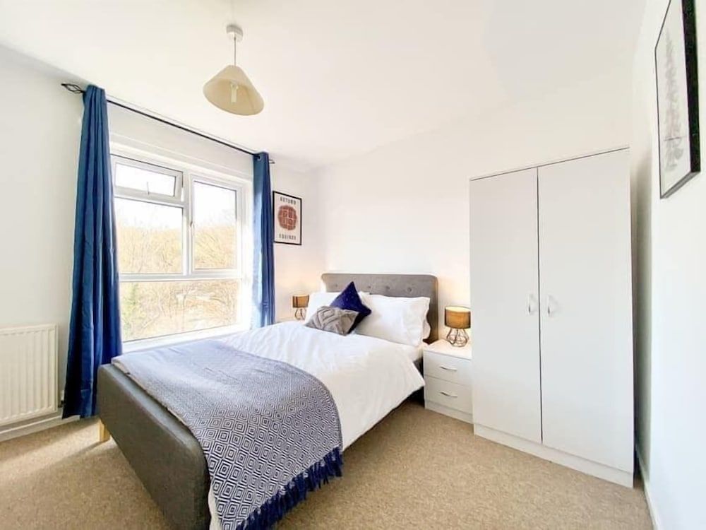 undefined Scarlet House 5