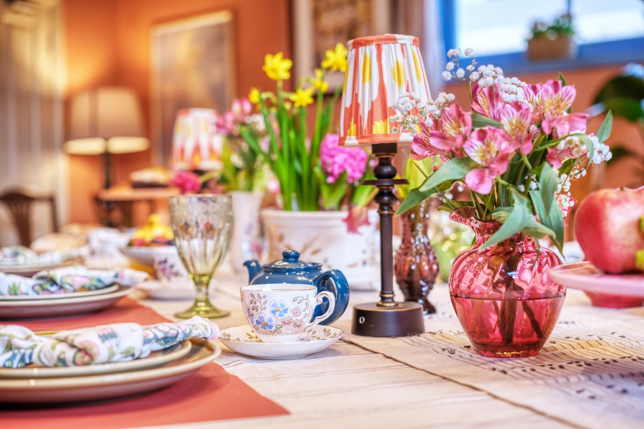 ed766883678bd10303822dc9cab05b40