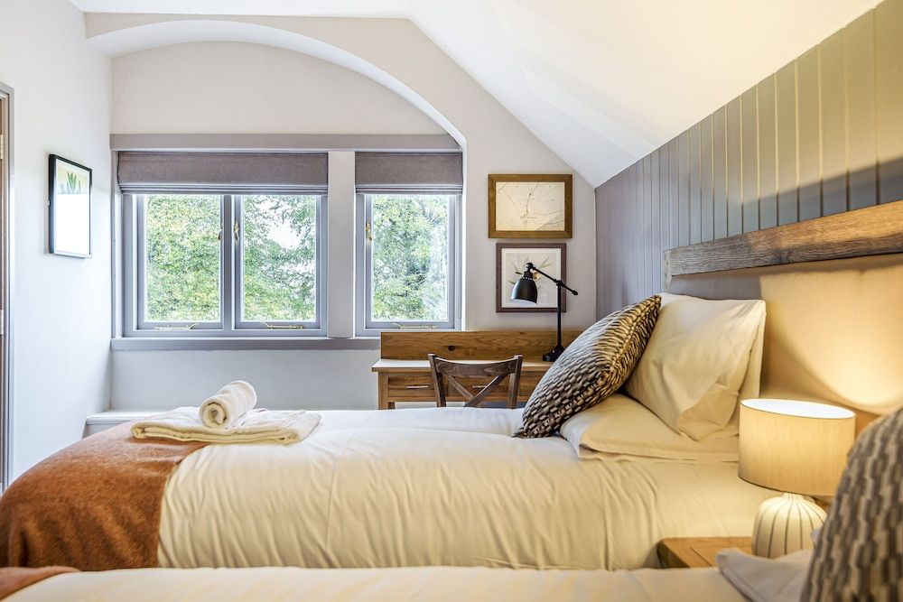 Charlcombe Inn Superior Double or Twin Room, Ensuite 2