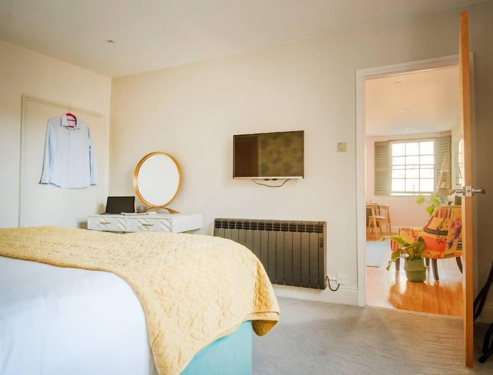undefined Dream Stays Bath - Haringtons Place 8