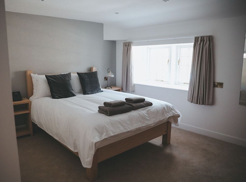 The Canal Inn Standard Double Room 4