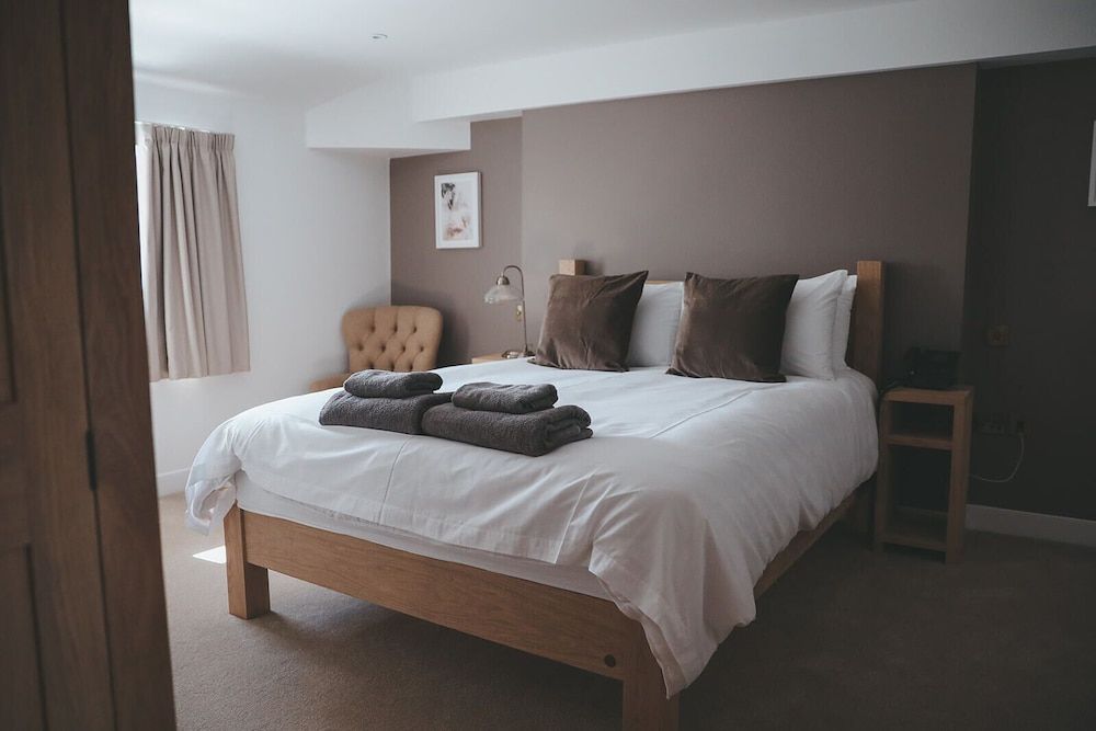 The Canal Inn Standard Double Room 2