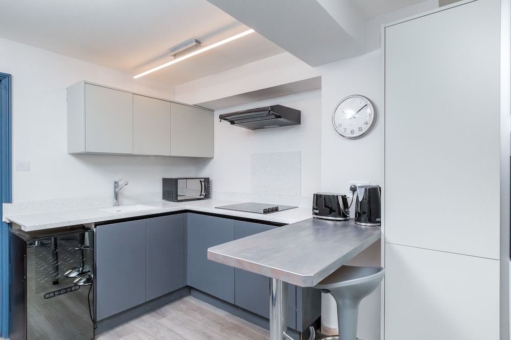 The Loft Brighton Studio, 1 Double Bed with Sofa bed 8