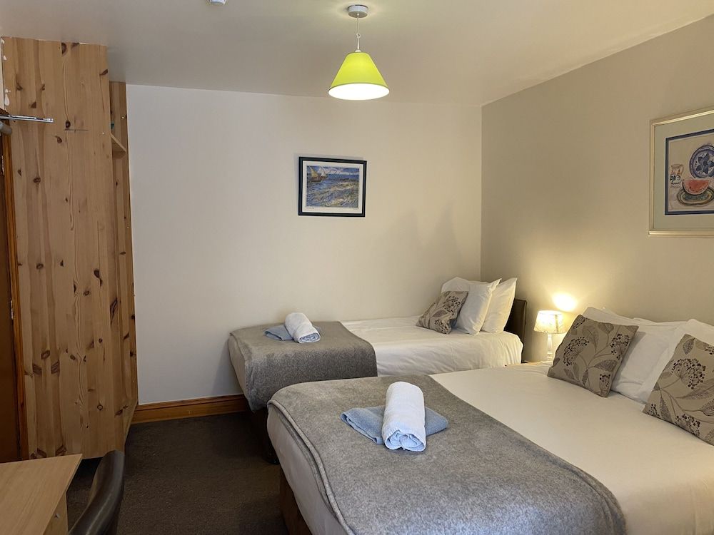 Family Twin Room