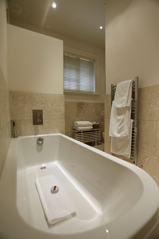 Daisybank Cottage Luxury Double Room 3