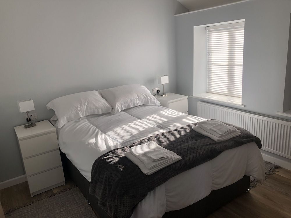 Deluxe Cottage (Blorenge)