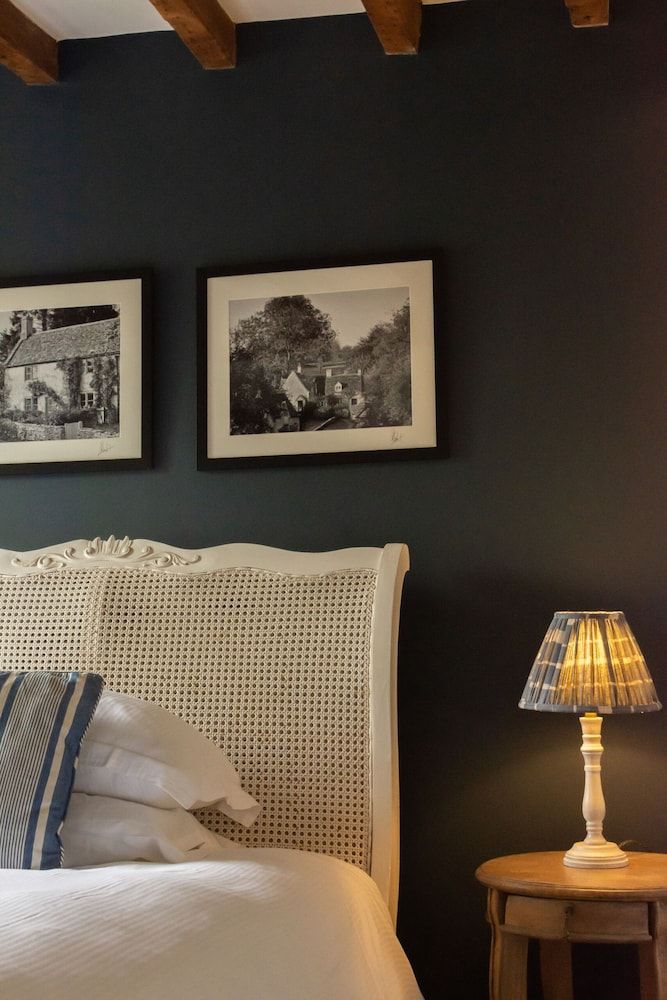 Double Room, Ensuite (Small)