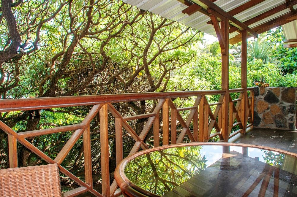 Chantauvent Guesthouse Premium Room (Garden Side) 3