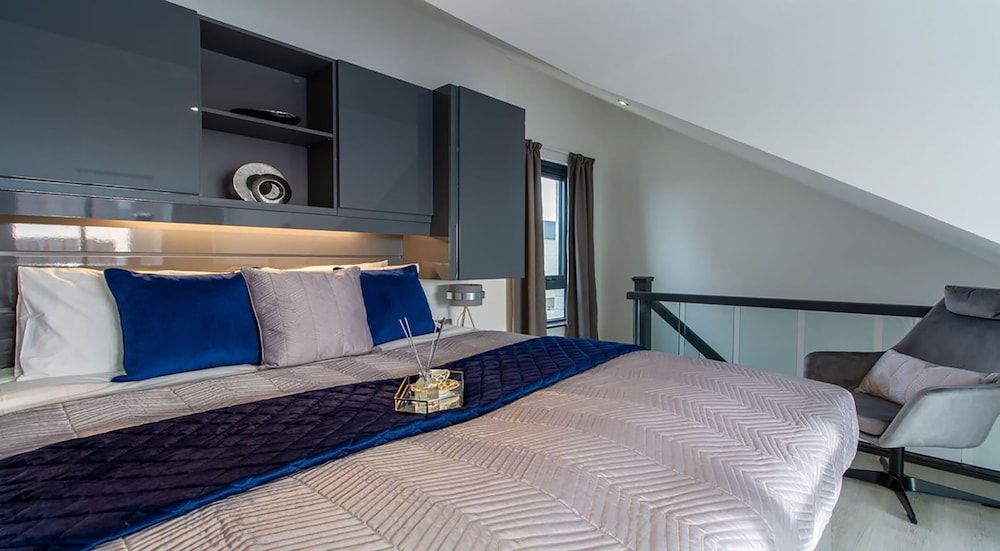 undefined The Residence Coventry by Paymán Club 8