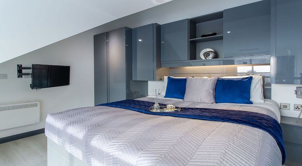 undefined The Residence Coventry by Paymán Club 7