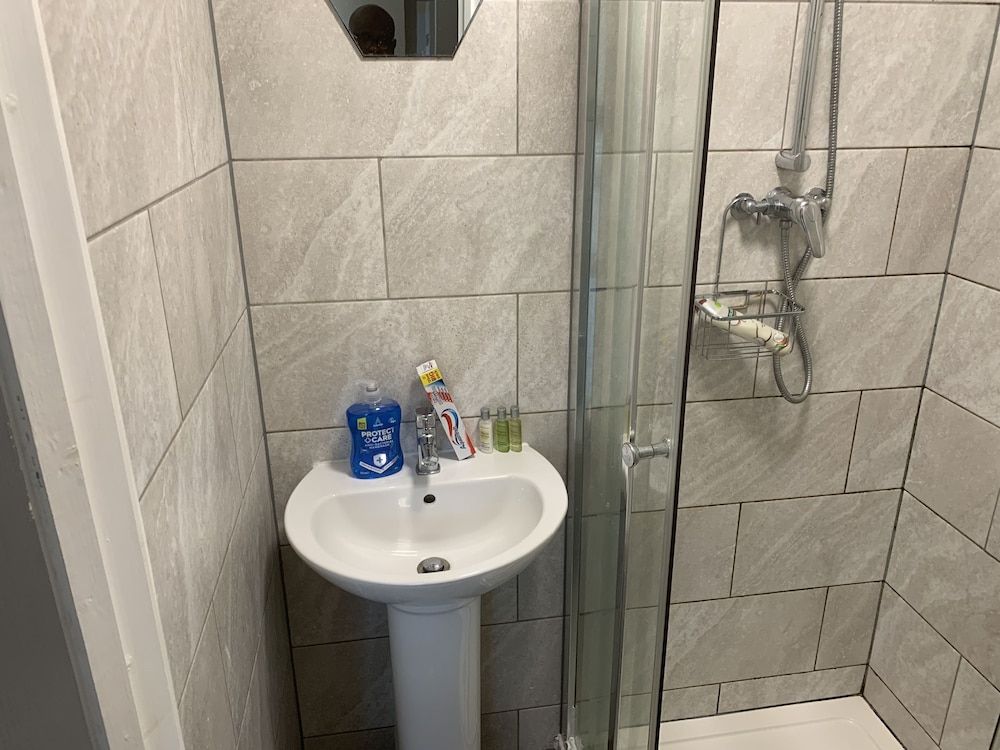 Beautiful Lovely one Bedroom Flat in Coventry Villa 8