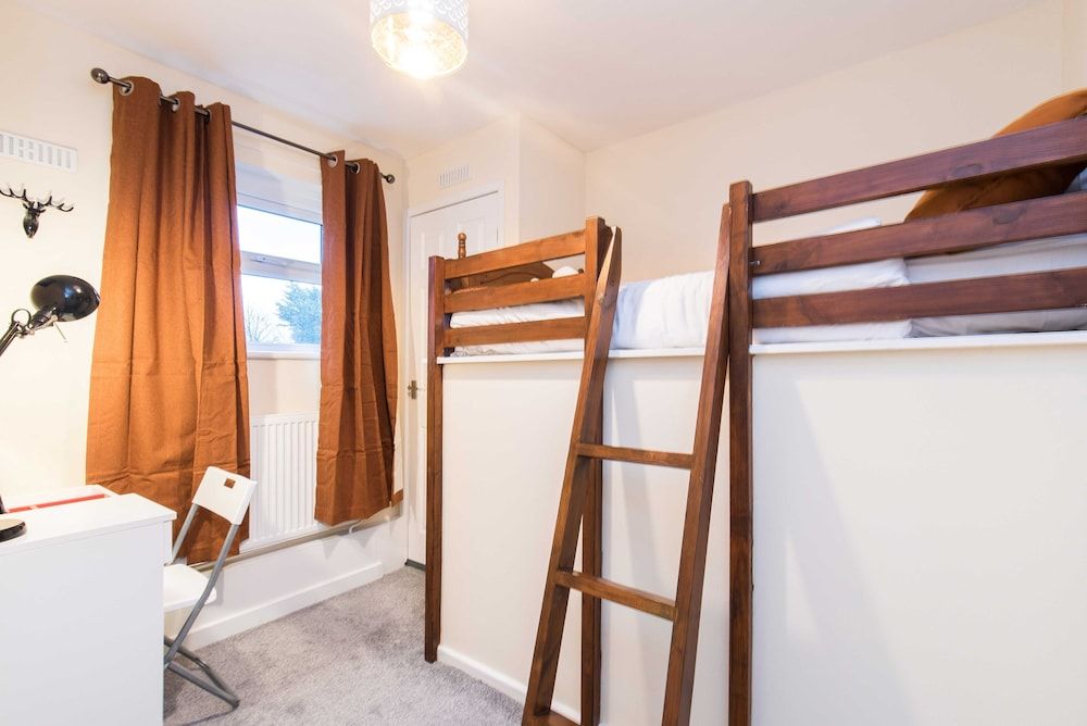 undefined Coventry- Jenner Pet Friendly 2 Bedroom Apartment 2