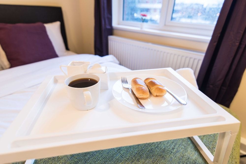 undefined Coventry- Jenner Pet Friendly 2 Bedroom Apartment 6