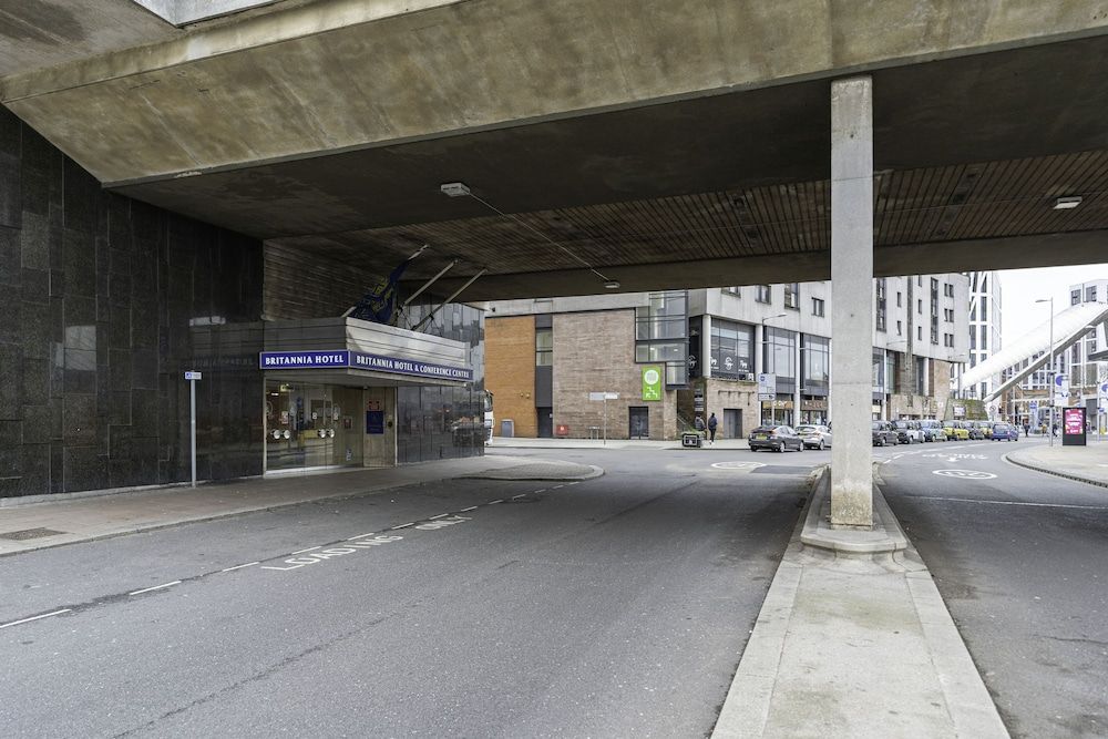 undefined JKG Property Solutions Presents Cosy City Apartment 3