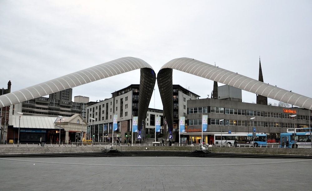 undefined JKG Property Solutions Presents Cosy City Apartment 6