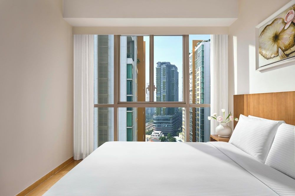 Somerset Vista Ho Chi Minh City 1-Bedroom Executive Apartment 2