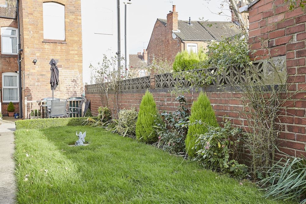 undefined Éire House - Comfortable Coventry Home 8